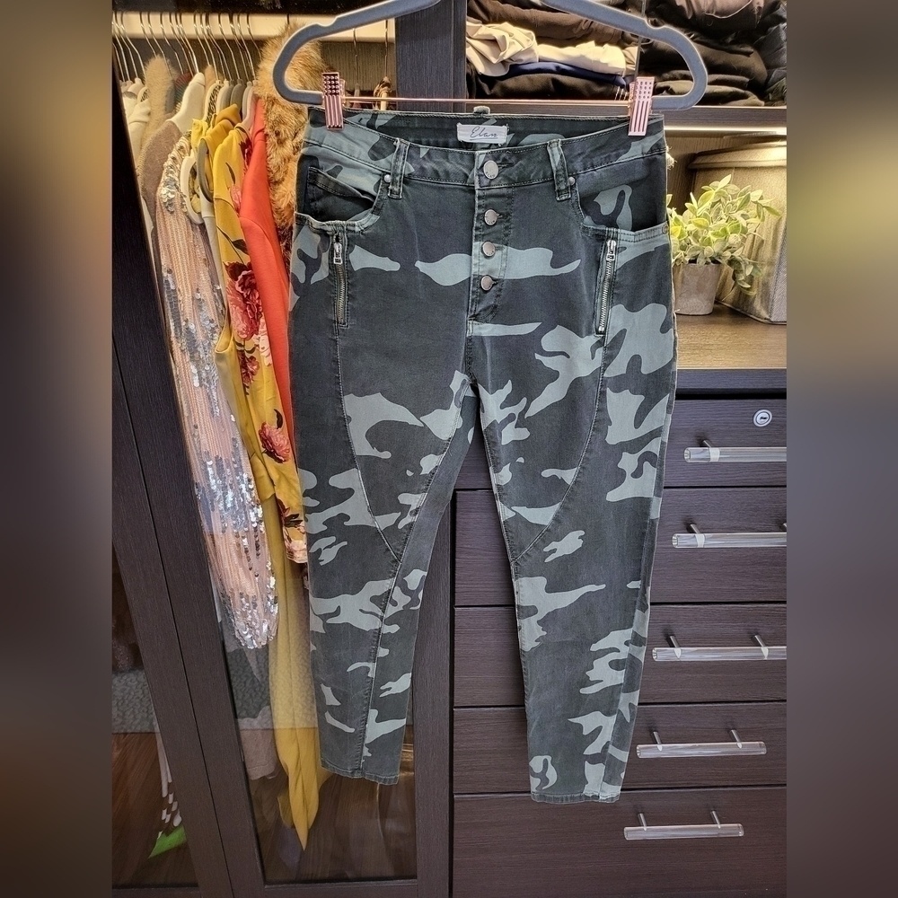 Elan JEP2182 Green Camo Pant